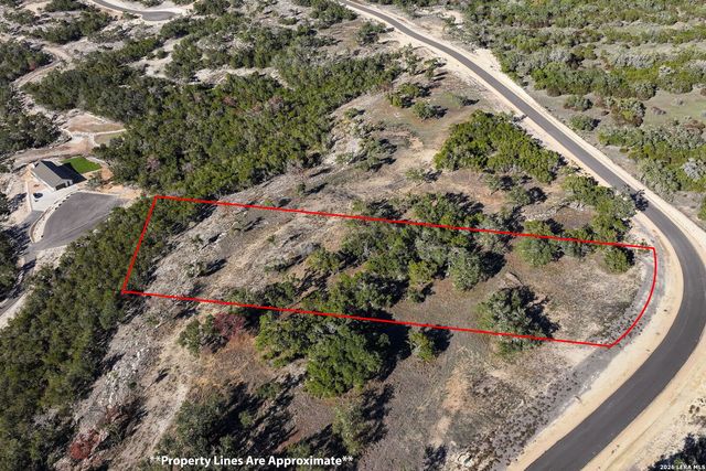 1837 PARADISE PKWY, Canyon Lake, TX 78133