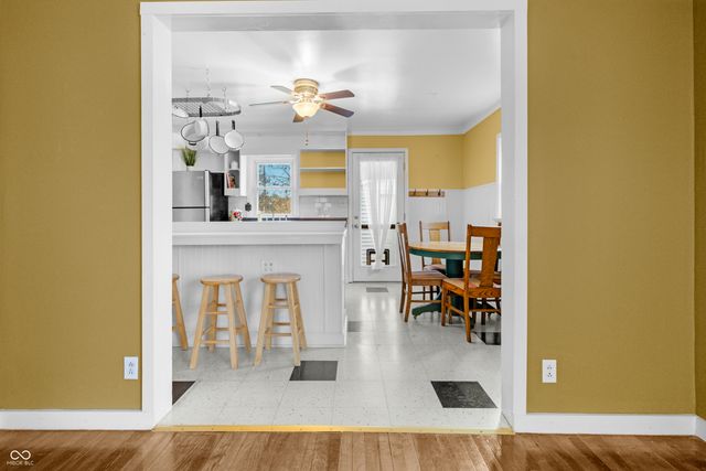 1825 Lee Street, Columbus, IN 47201