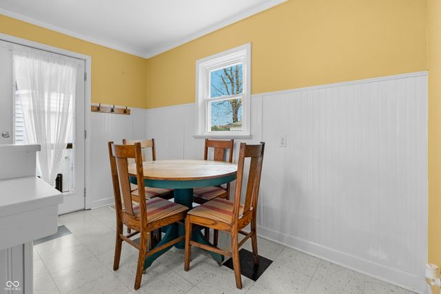 1825 Lee Street, Columbus, IN 47201