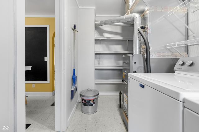 1825 Lee Street, Columbus, IN 47201