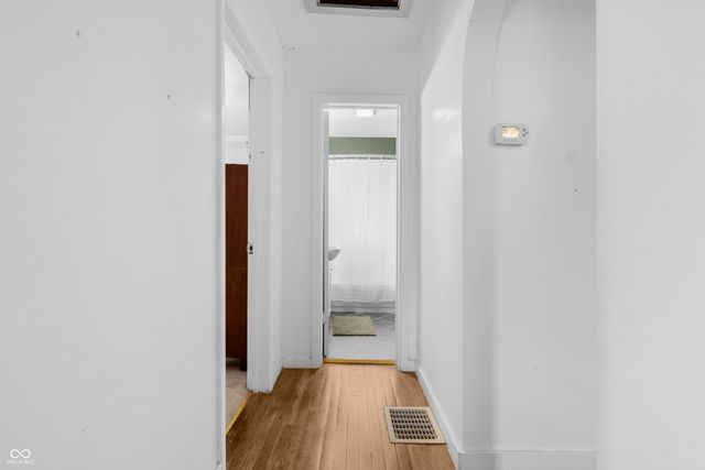 1825 Lee Street, Columbus, IN 47201