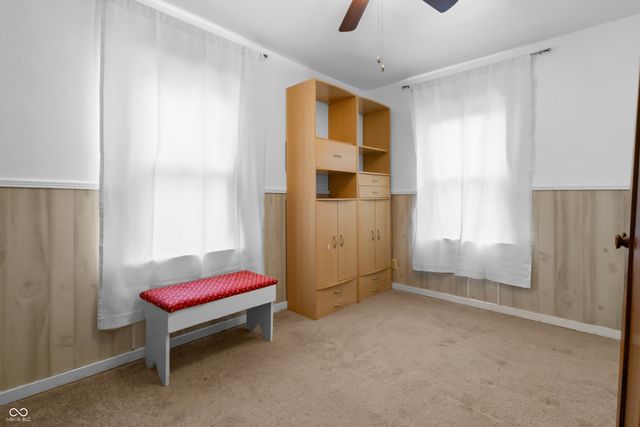 1825 Lee Street, Columbus, IN 47201