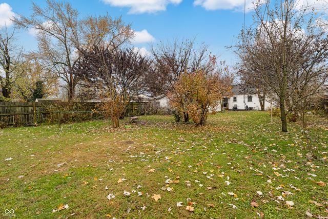 1825 Lee Street, Columbus, IN 47201