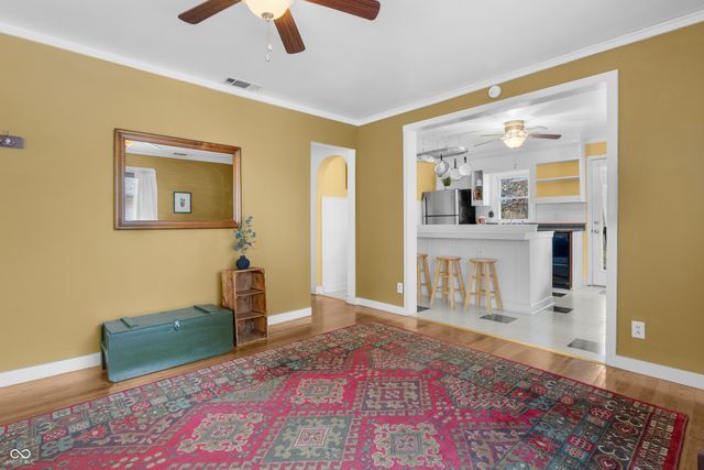 1825 Lee Street, Columbus, IN 47201