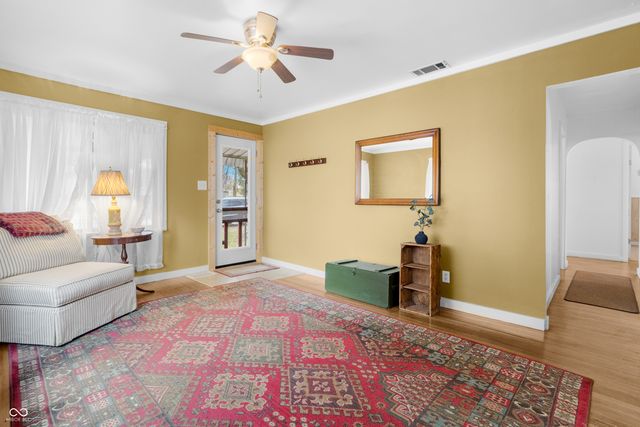 1825 Lee Street, Columbus, IN 47201