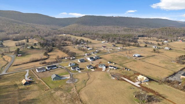 45 Golden Street, Dunlap, TN 37327