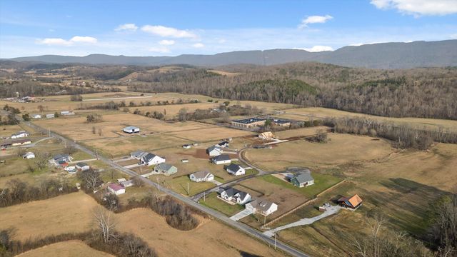 45 Golden Street, Dunlap, TN 37327