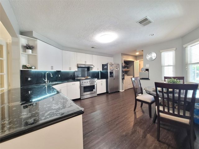 11630 Briar Rose Drive, Houston, TX 77077