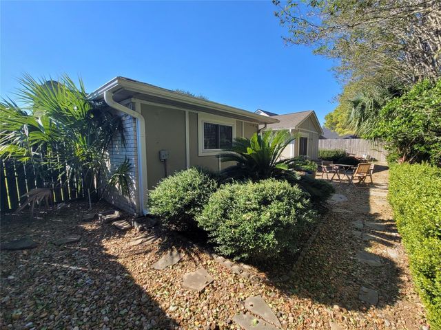 11630 Briar Rose Drive, Houston, TX 77077