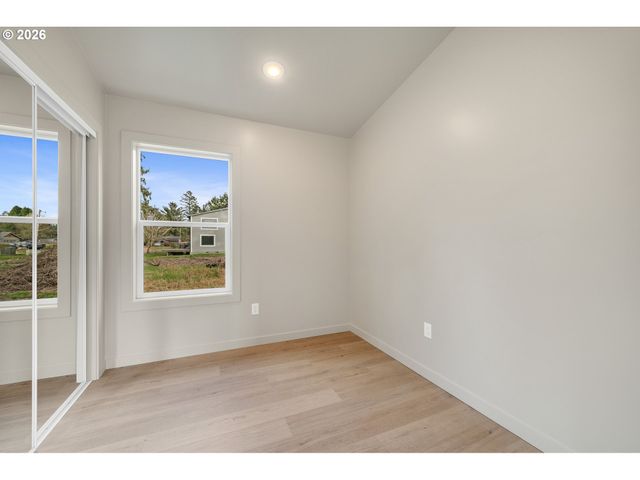 4610 SPRUCE St, Bay City, OR 97107