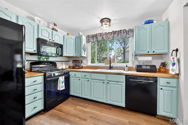 730 Millwood Drive, St Peters, MO 63376