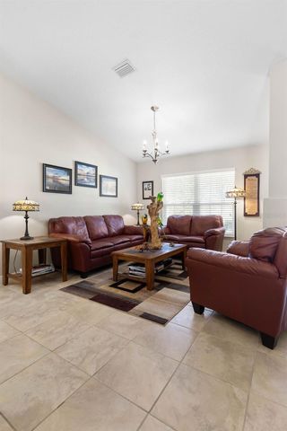 6 EMERALD LANE, Palm Coast, FL 32164