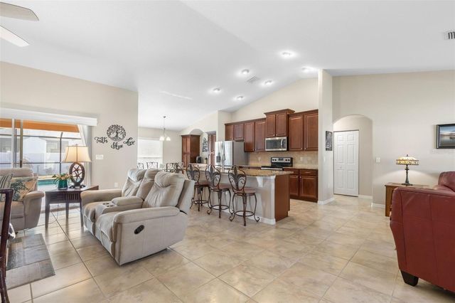 6 EMERALD LANE, Palm Coast, FL 32164