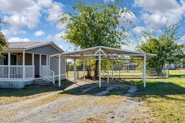 368 Green Branch Road, Weatherford, TX 76085