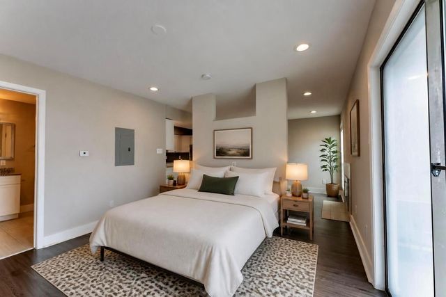 935 La Posada DR 154, Austin, TX 78752