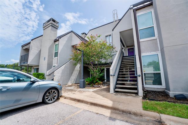 935 La Posada DR 154, Austin, TX 78752