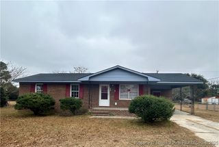 507 Oakdale Gin Road, Raeford, NC 28376