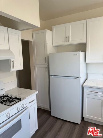 1406 2nd Avenue, Los Angeles, CA 90019