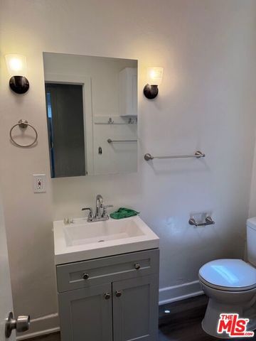 1406 2nd Avenue, Los Angeles, CA 90019