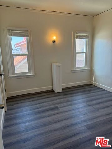 1406 2nd Avenue, Los Angeles, CA 90019