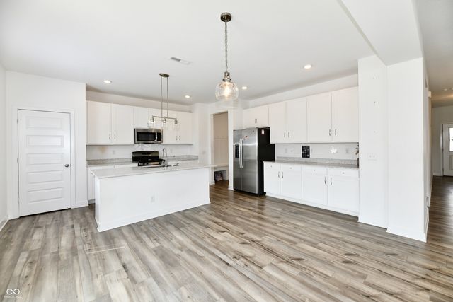 7657 Hillway Drive, Camby, IN 46113