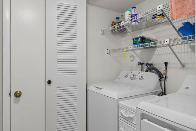 1133 NW 79th Drive, Plantation, FL 33322