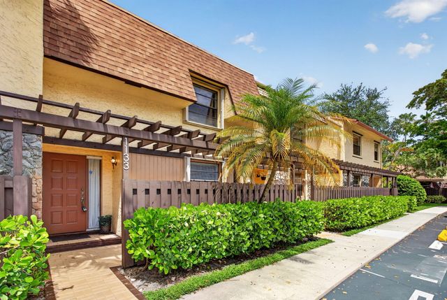 1133 NW 79th Drive, Plantation, FL 33322