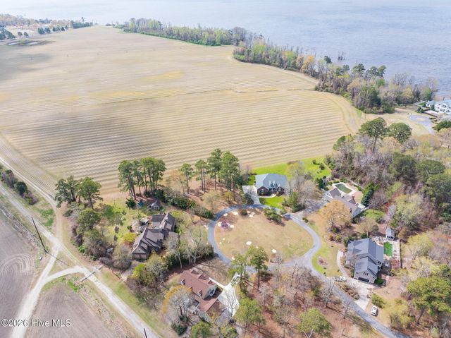 106 Brickells Glade Circle, Edenton, NC 27932