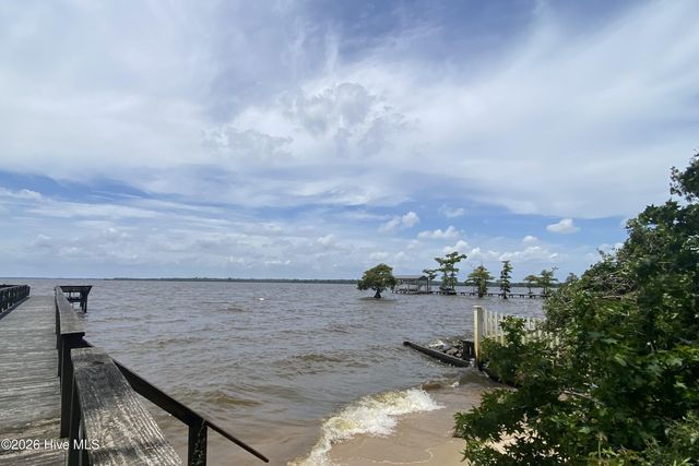 106 Brickells Glade Circle, Edenton, NC 27932