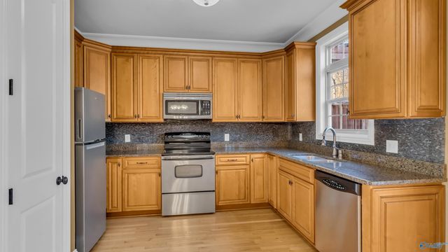107 Grove Park Lane, Madison, AL 35758