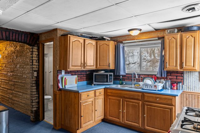 8822 86th Avenue, Coal Valley, IL 61240