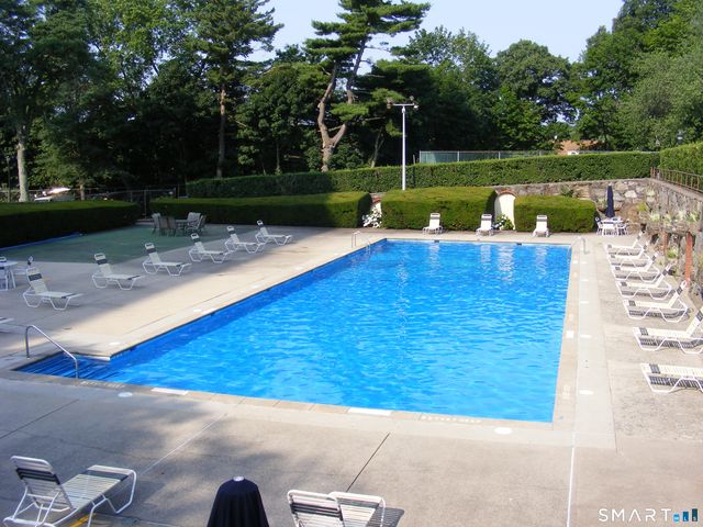 2625 Park Avenue 10H, Bridgeport, CT 06604