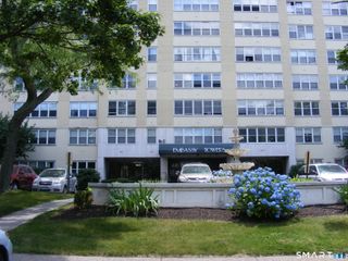 2625 Park Avenue 10H, Bridgeport, CT 06604