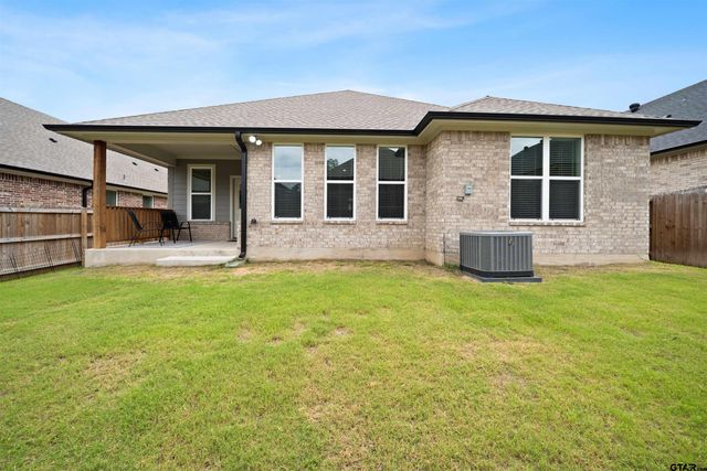 3057 Royal Garden, Tyler, TX 75701