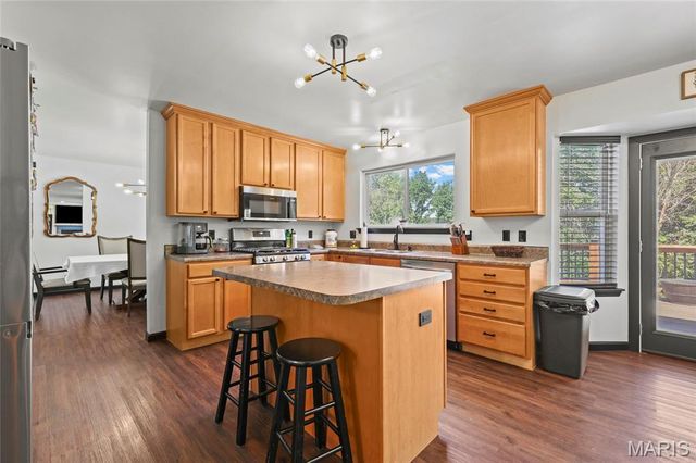 1145 Hickory Ridge Trail, Arnold, MO 63010