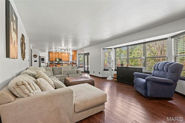 1145 Hickory Ridge Trail, Arnold, MO 63010