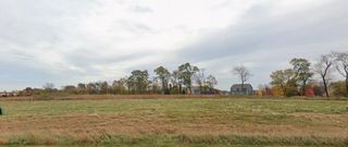 1341 E LONGWOOD Drive E, Woodstock, IL 60098