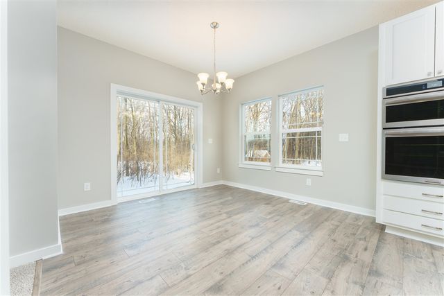 33 Aviara Oaks Parkway, Jackson, MI 49201