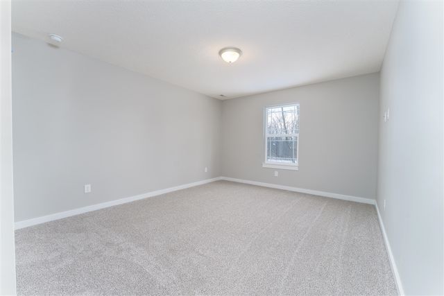 33 Aviara Oaks Parkway, Jackson, MI 49201