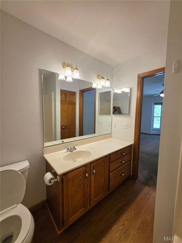 189 Southern Oaks Drive, St Charles, MO 63303