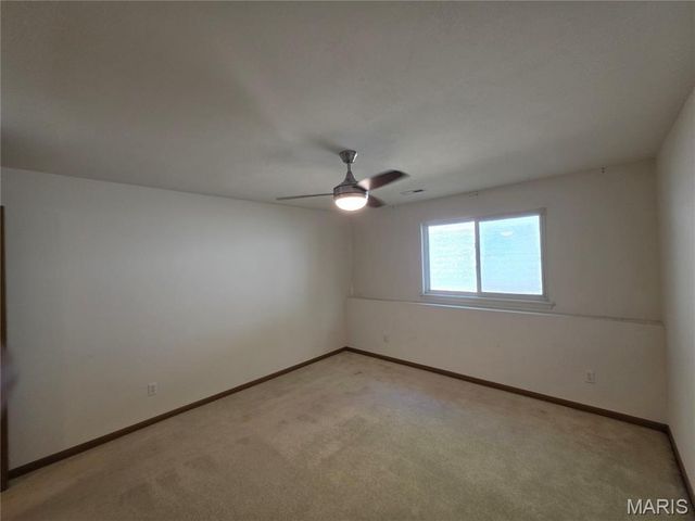 189 Southern Oaks Drive, St Charles, MO 63303