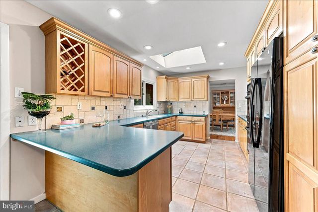 1403 BERWYN PAOLI RD, Paoli, PA 19301