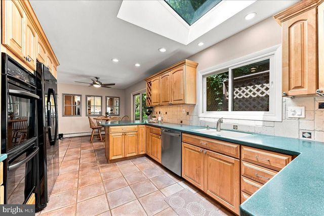 1403 BERWYN PAOLI RD, Paoli, PA 19301
