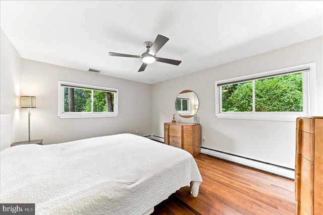 1403 BERWYN PAOLI RD, Paoli, PA 19301