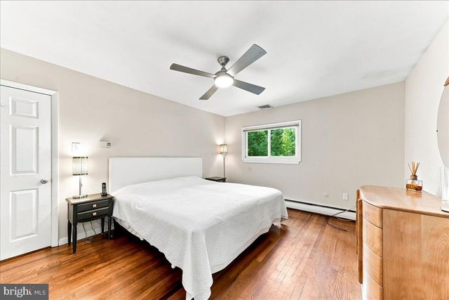 1403 BERWYN PAOLI RD, Paoli, PA 19301