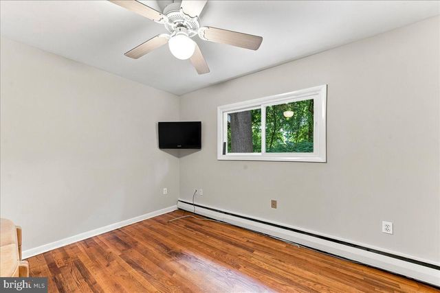 1403 BERWYN PAOLI RD, Paoli, PA 19301