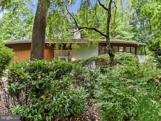 1403 BERWYN PAOLI RD, Paoli, PA 19301