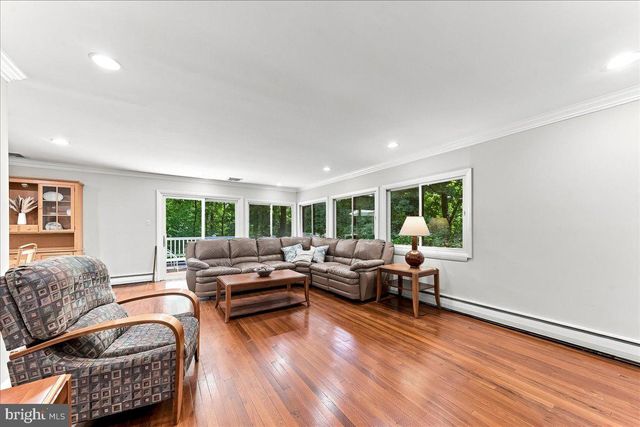 1403 BERWYN PAOLI RD, Paoli, PA 19301
