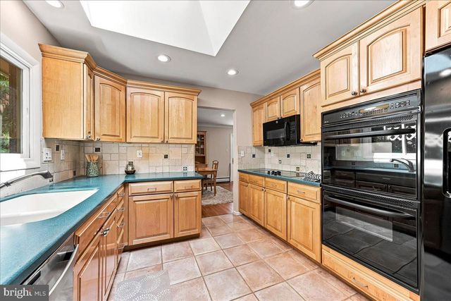 1403 BERWYN PAOLI RD, Paoli, PA 19301