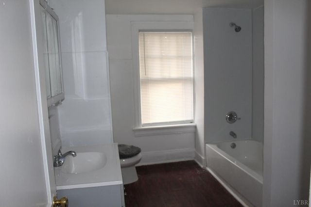 913 Dearing Street, Lynchburg, VA 24503